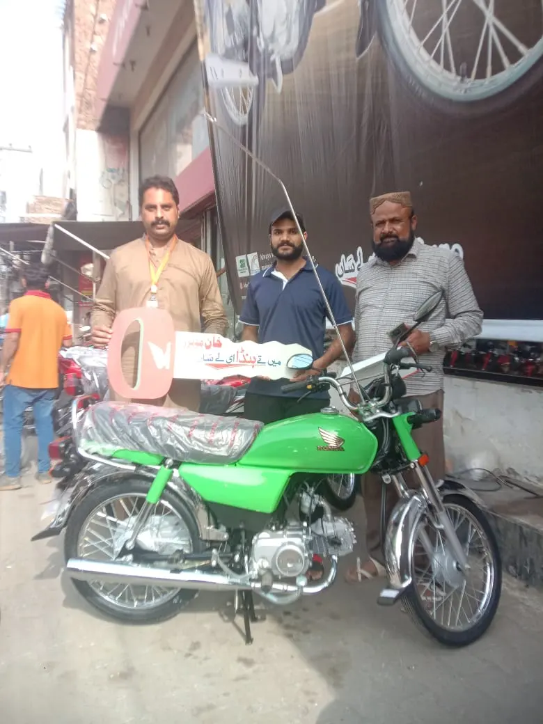 Scheme beneficiaries collecting their new bikes - delivery photo 7